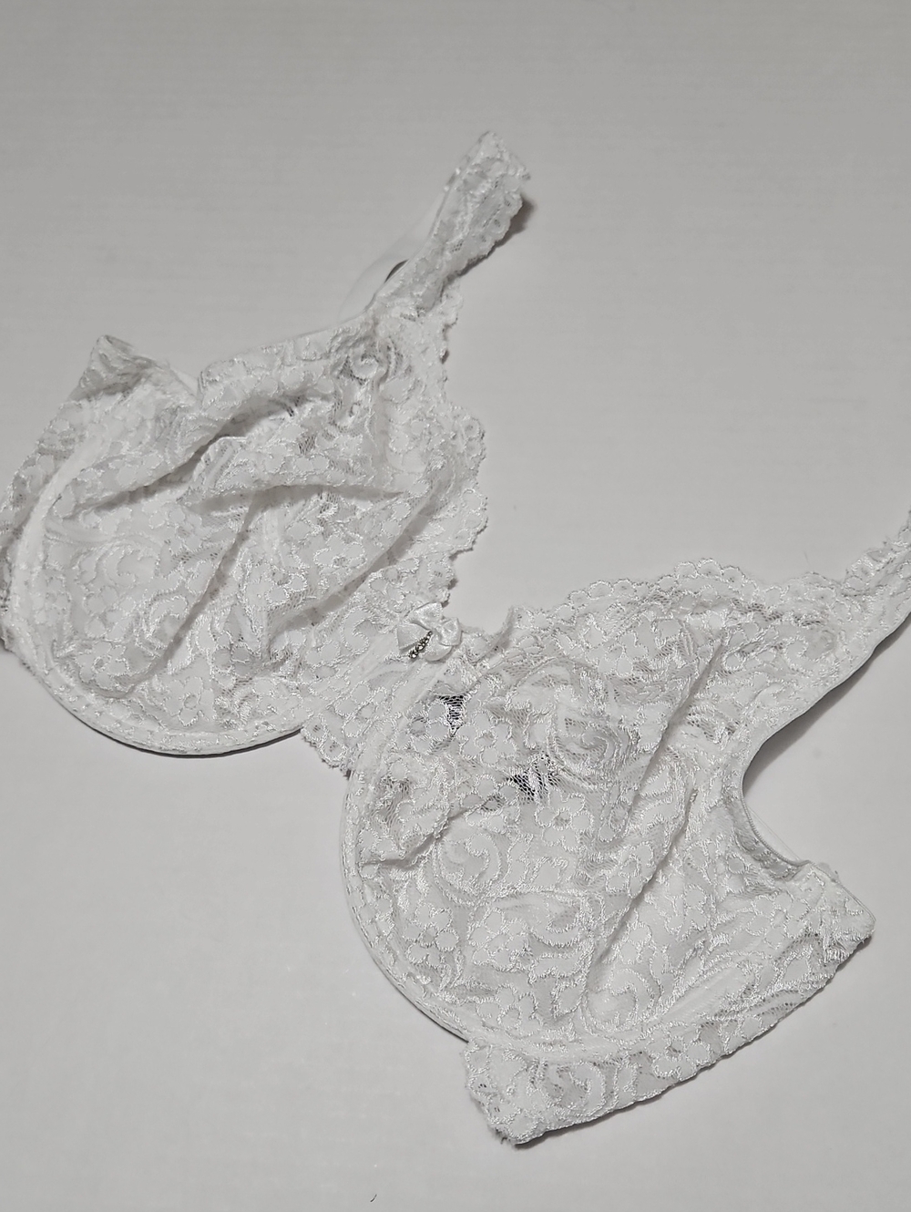 Smart & Sexy White Lace Underwire Bra - Elegant Women's Intimates Size 40DDD